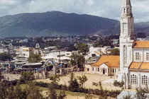 Quy Nhơn năm 1964-1965 trong ảnh của Warren Balish