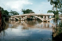 Soi cây cầu xảy ra vụ chen lấn chấn động Sài Gòn xưa