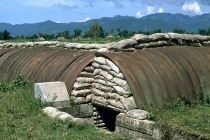 Kho ảnh khổng lồ về VN: Điện Biên Phủ thập niên 90