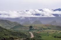 Kho ảnh khổng lồ về VN 1991-1993: Đường đến Sapa