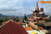 Ngỡ ngàng ngắm ngôi chùa tuyệt đẹp bên hồ Đa Nhim 