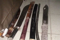 Hai băng nhóm truy sát nhau như phim trên phố