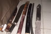 Hai băng nhóm truy sát nhau như phim trên phố