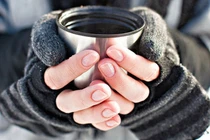 7 cách làm ấm tay chân lạnh trong mùa đông