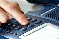 Phát hiện tặng quà Tết trái quy định, gọi cho ai?