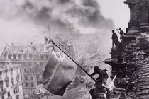 10 bức ảnh đen trắng gây sốc nhất trong lịch sử 