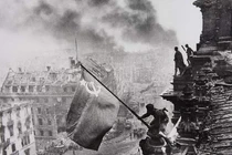 10 bức ảnh đen trắng gây sốc nhất trong lịch sử 