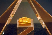 Mãn nhãn báu vật vàng ròng trong mộ vua Nam Việt