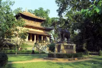 Ảnh hiếm về đền thờ Vua Hùng ở Sài Gòn trước 1975