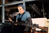 Loạt ảnh tô màu tuyệt đẹp về phụ nữ thời Thế chiến II