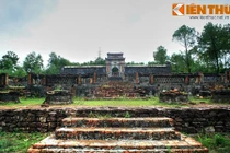 Lăng mộ bề thế đầy vàng ngọc của bà hoàng Từ Dụ