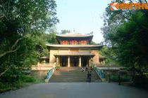 Khám phá ngôi đền nổi tiếng nhất Sài Gòn