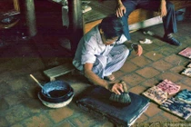 Ngắm làng tranh Đông Hồ năm 1992 qua ống kính người Đức