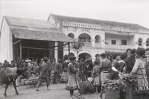 Lào Cai thập niên 1920 tuyệt đẹp qua ảnh của người Pháp