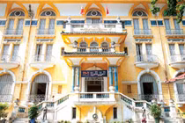 Những đại gia có tài sản kếch xù nổi như cồn Sài Gòn xưa