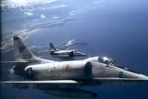 Cảnh tiếp vận đường không hiếm có thời chiến tranh Việt Nam