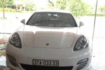 Siêu xe tai tiếng và vị đại gia kim cương của Hà Hồ 