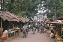 Kho ảnh khổng lồ về VN 1991-1993: Lạng Sơn “tỉnh giấc“