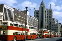 Choáng ngợp vẻ tráng lệ của thành phố lớn nhất Nam Phi thập niên 1960