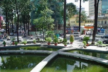 Blogger Tây: “10 điều phải làm khi ở TP HCM“