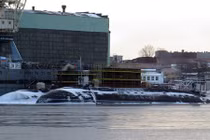 Ảnh mới, nóng tàu ngầm Kilo thứ 5 của Việt Nam