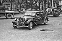 Soi các mẫu xe hơi ở Sài Gòn trước 1975