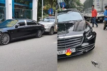 Tông vào xe xịn, tài xế xe tải mếu máo: “Anh lấy luôn xe em cũng được”