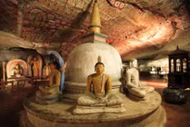 Khám phá ngôi đền Vàng huyền thoại của xứ sở Srilanka