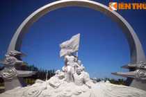 Lặng người ở nơi tôn vinh các liệt sĩ trận hải chiến Gạc Ma