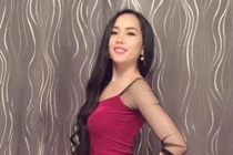 Lộ bà mẹ 3 con được mệnh danh "phá đảo" Hoa hậu Phạm Hương