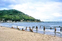 Ảnh đẹp khó cưỡng về Vũng Tàu năm 1967 của Bruce Tremellen (1)