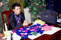 Bắt đối tượng vận chuyển gần 10.000 viên ma túy từ Lào về Việt Nam