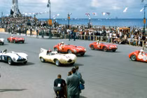 Ảnh độc về giải đua xe thể thao ở Havana năm 1957 