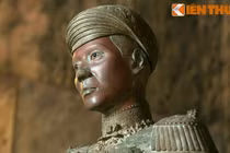 Ngắm pho tượng có 1-0-2 của Vua Khải Định