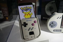 Độc đáo Smart Boy - phụ kiện biến smartphone thành máy Game Boy