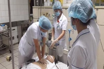 Vụ chạy thận 8 người chết: Phải có hóa đơn đỏ đám ma