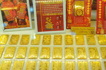 Giá vàng trong nước và thế giới đồng loạt giảm sâu: Bao nhiêu 1 lượng?