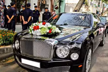 Phantom Rồng góp mặt trong dàn xế khủng ở đám cưới Sài Gòn