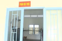 Truy xét nhóm thanh niên đập phá trụ sở công an và quân sự