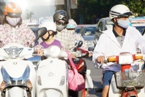 Ngày hôm nay, nắng nóng dữ dội tiếp diễn ở Hà Nội