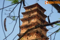 Lặng ngắm tuyệt tác tháp cổ thời Trần đẹp nhất Việt Nam