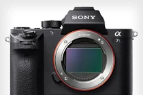  Soi "quái vật" chụp ảnh thiếu sáng A7S II Sony vừa trình làng