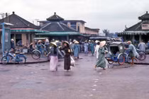 Hình ảnh khó quên về Huế năm 1964 của Lonnie M. Long 