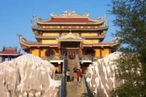 Khám phá những ngôi chùa Việt nổi tiếng ở nước ngoài