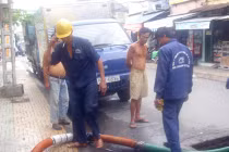 Sếp nhận lương 2,6 tỷ/năm, 140 ngàn người không thưởng tết