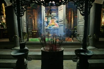 Giao thừa kỳ lạ ở đất Phật - non thiêng Yên Tử