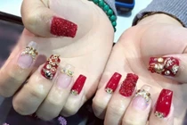 Chị em háo hức khoe nail sang chảnh đón Tết, 500 anh em méo mặt