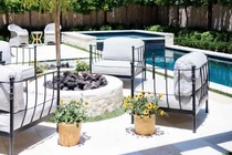 Ức phát khóc khi gái già 3 con "xuất chiêu" bủa vây chồng tôi