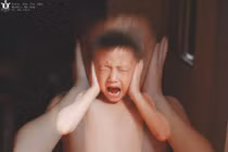  Bộ ảnh “Đứa trẻ công nghệ” gây sốc cộng đồng mạng Việt