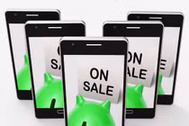 Ẩn họa khôn lường từ điện thoại Trung Quốc giá rẻ